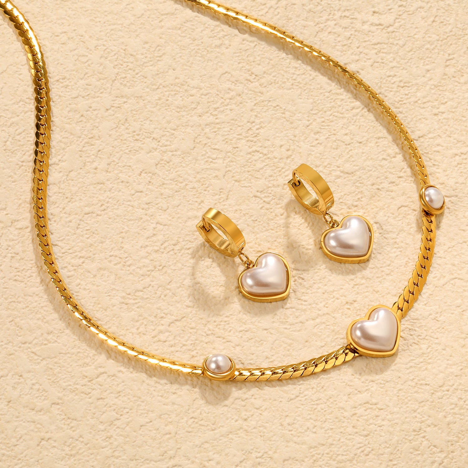 White Pearl Heart Pendant Set
