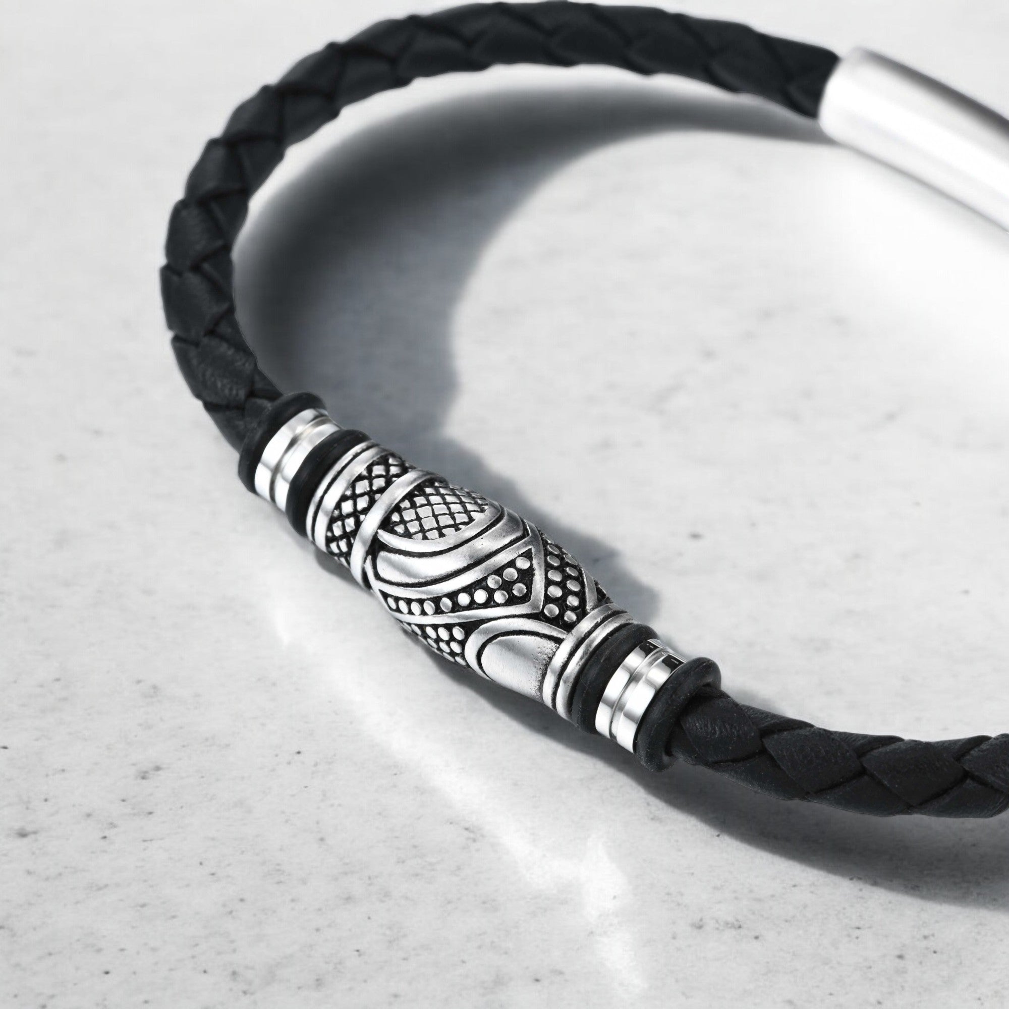 Mens Eclipse Band Leather Bracelet