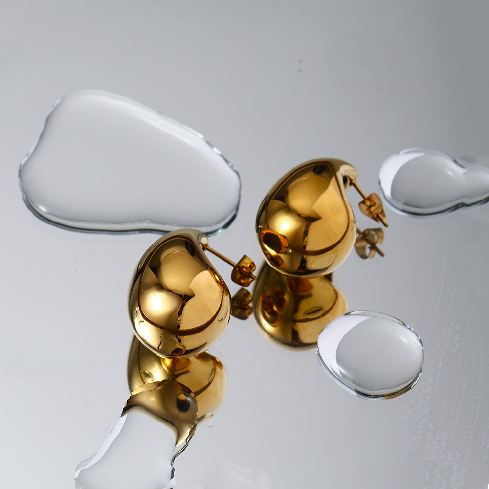 Glistening Teardrop Gold Hoops