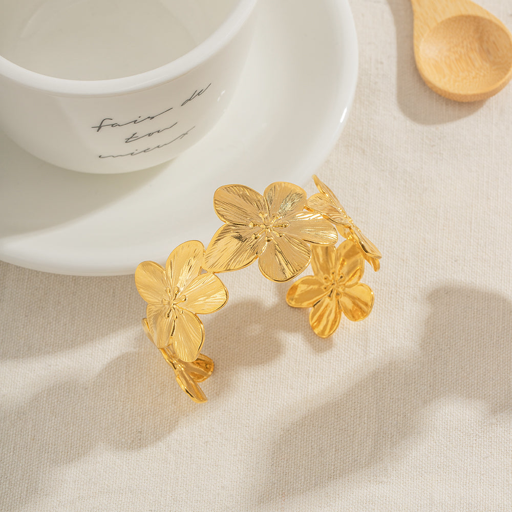 Floral Luxe - Gold Cuff