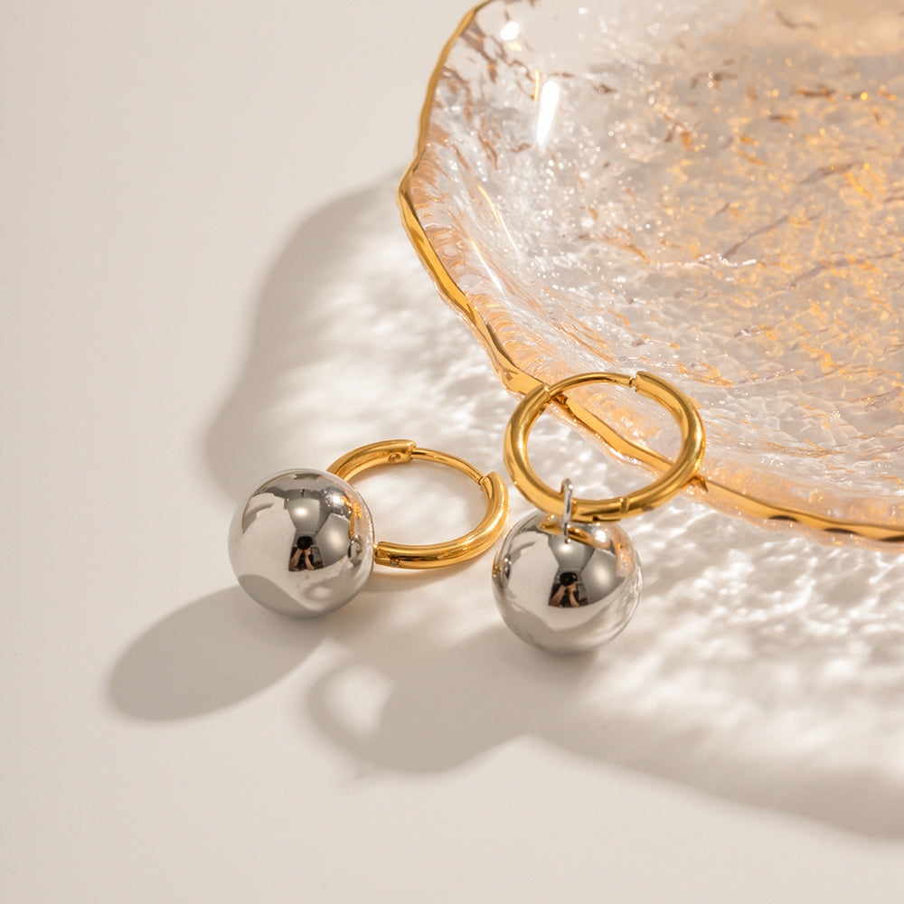 Misty Grey Pearl Danglers