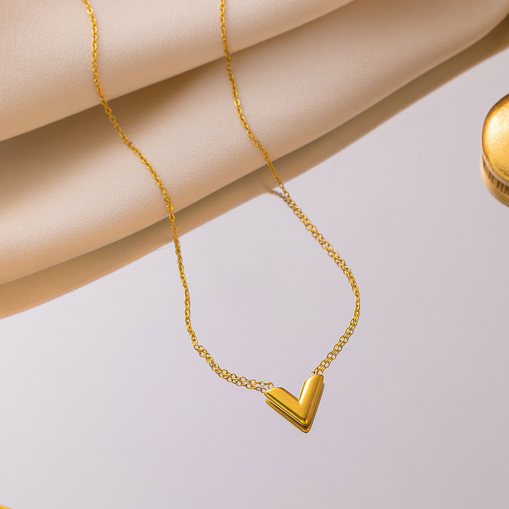 Versatile V Gold Necklace