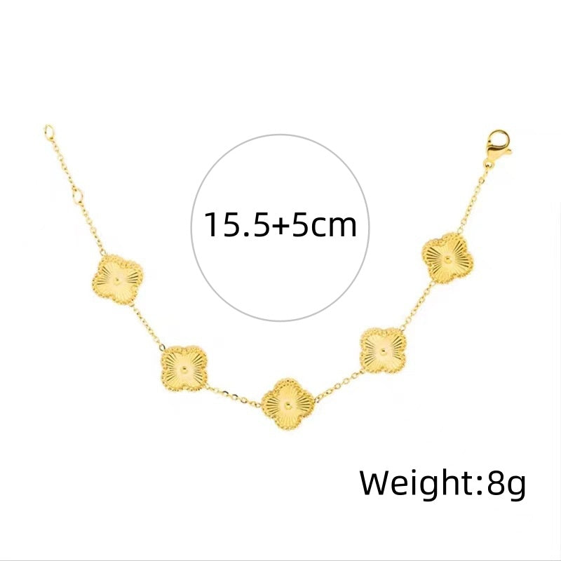 Golden Clover Loose Bracelet