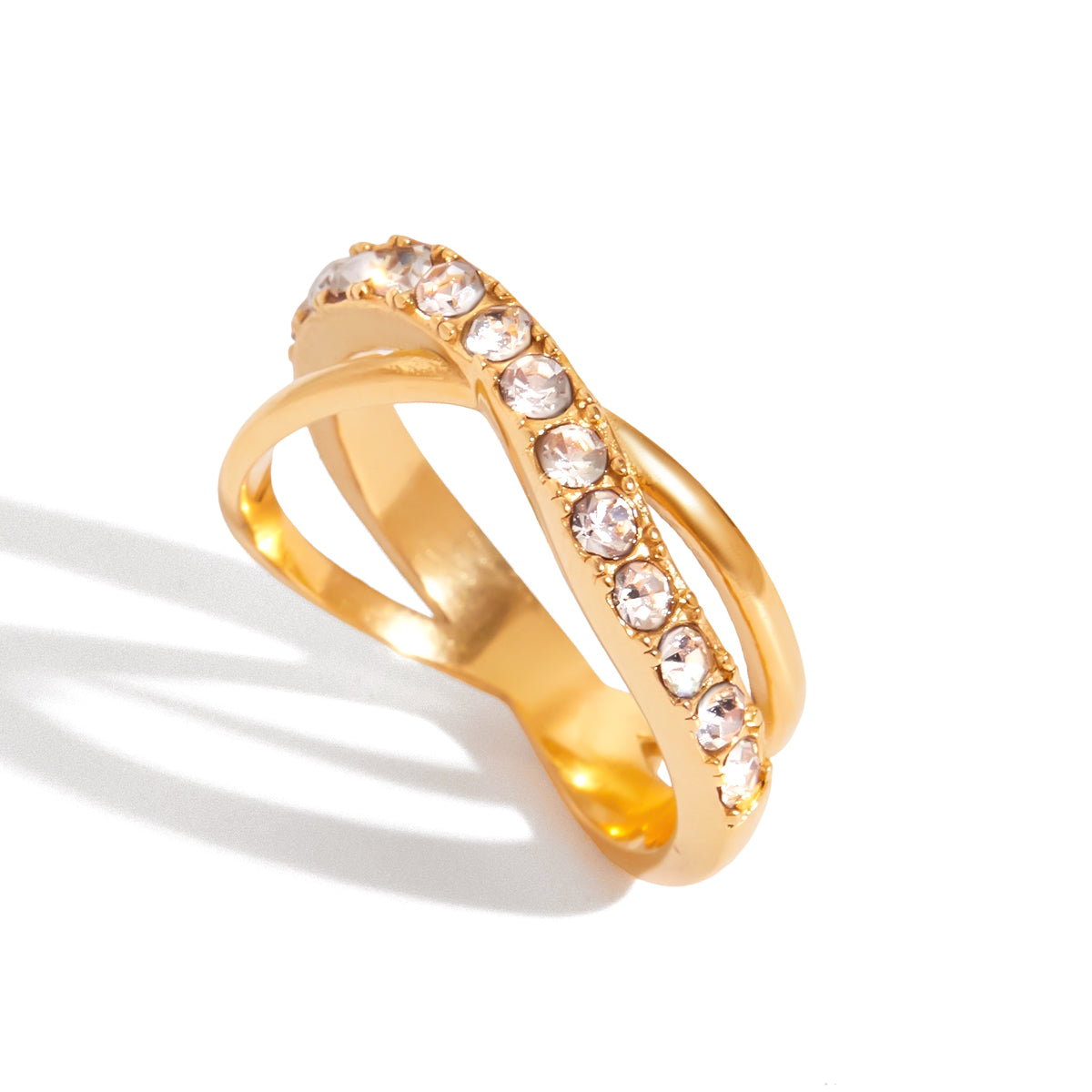 Interlinked Diamond Ring