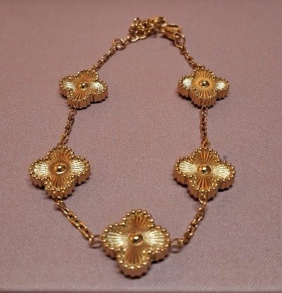 Golden Clover Bracelet