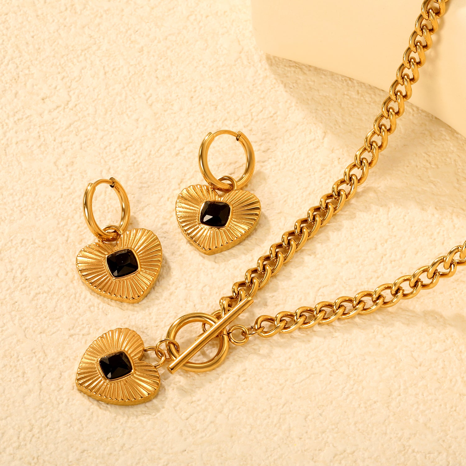 Chunky Heart Pendant Set