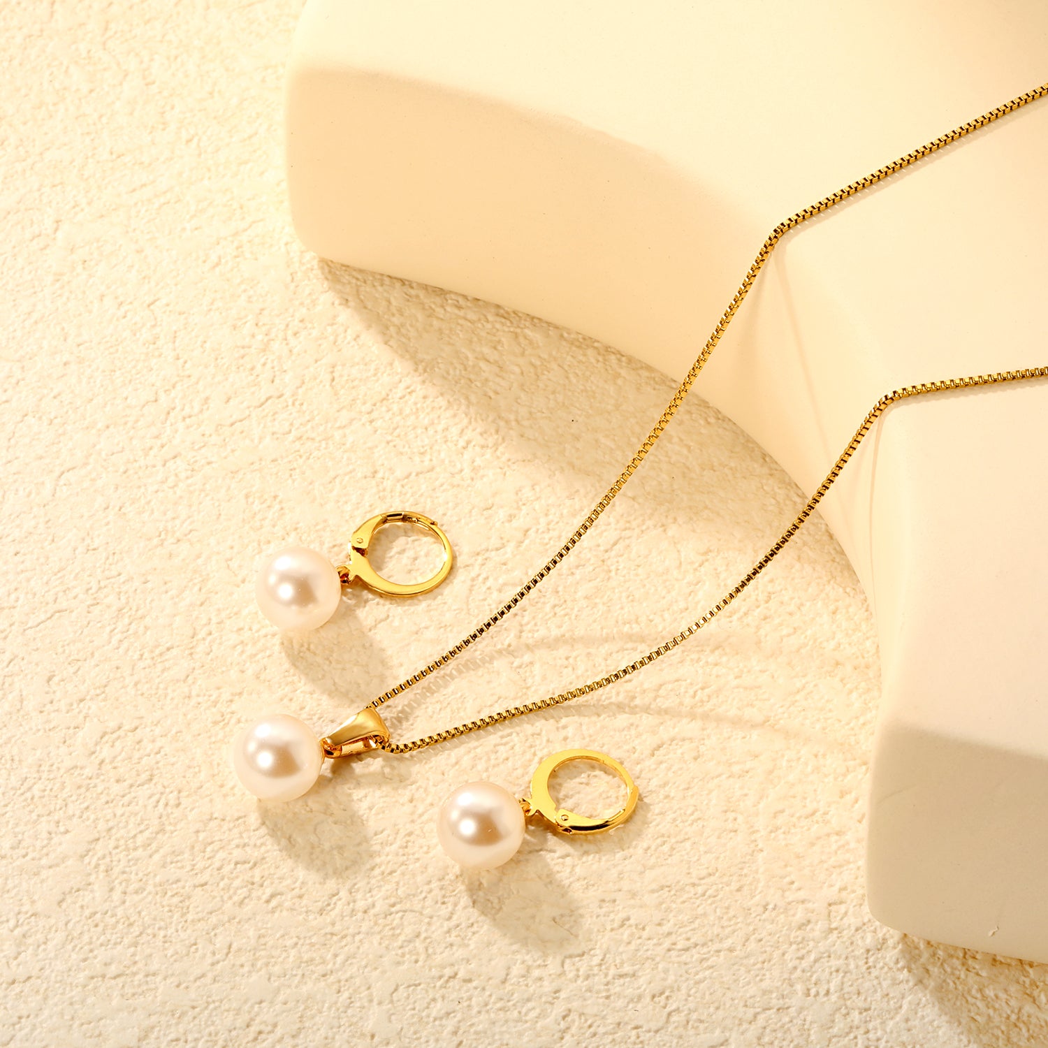 Pearl Drop Pendant Set