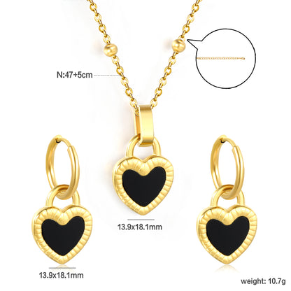 Black Heart Pendant Set