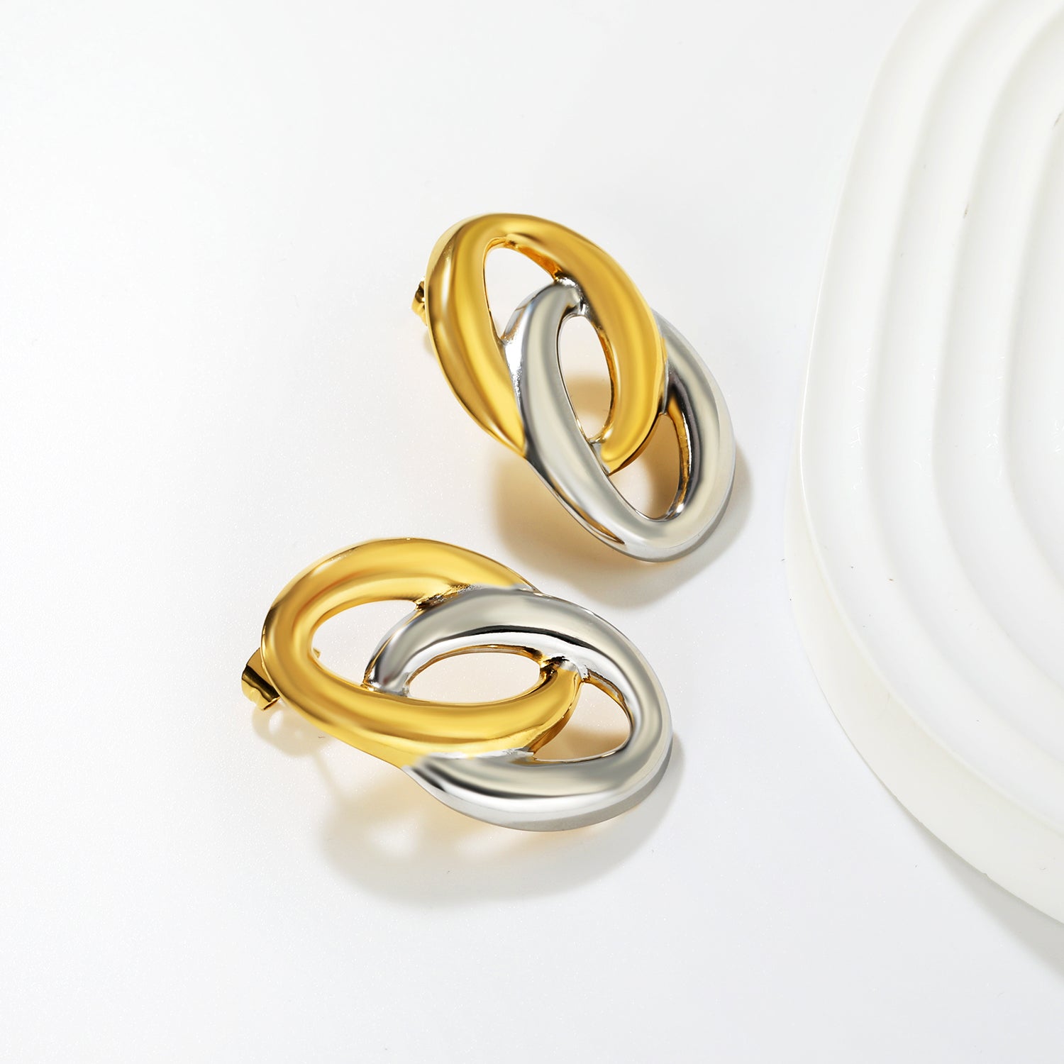 Two Toned Rings Studs