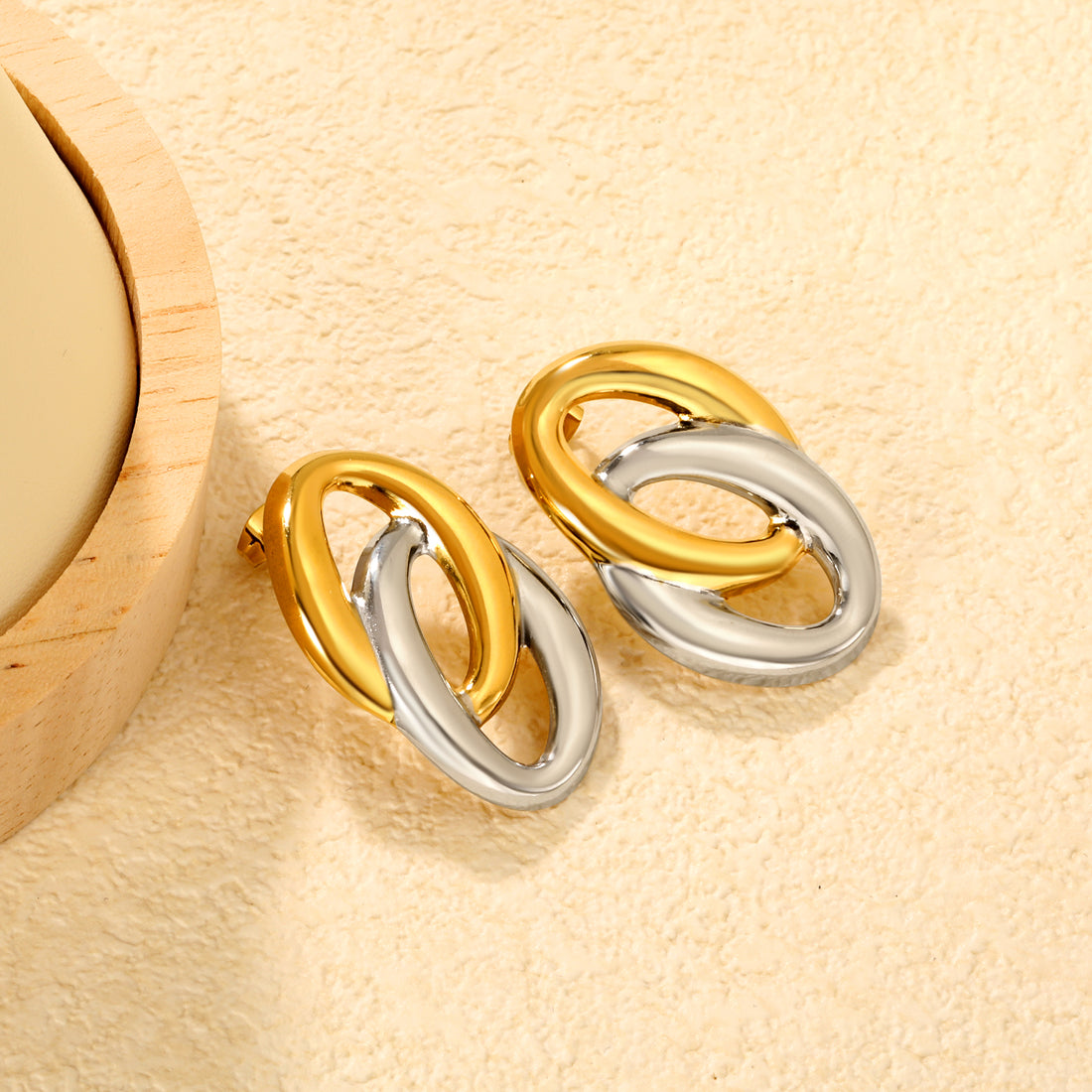 Two Toned Rings Studs