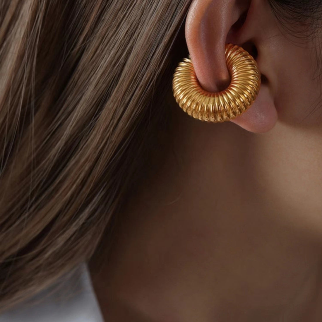 Regal C Shaped Gold Ear Cuff