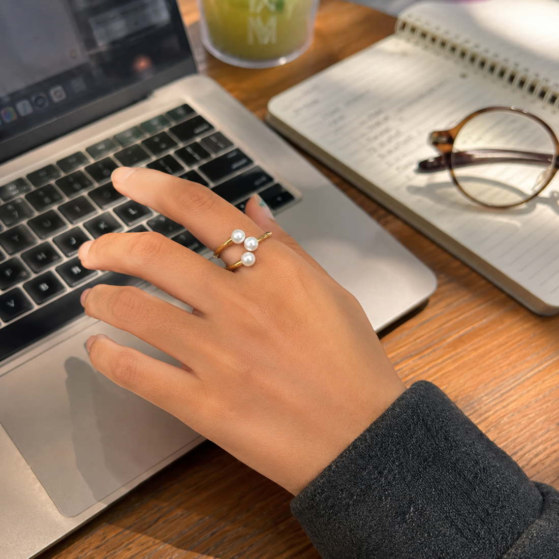 3 Point Pearl Ring