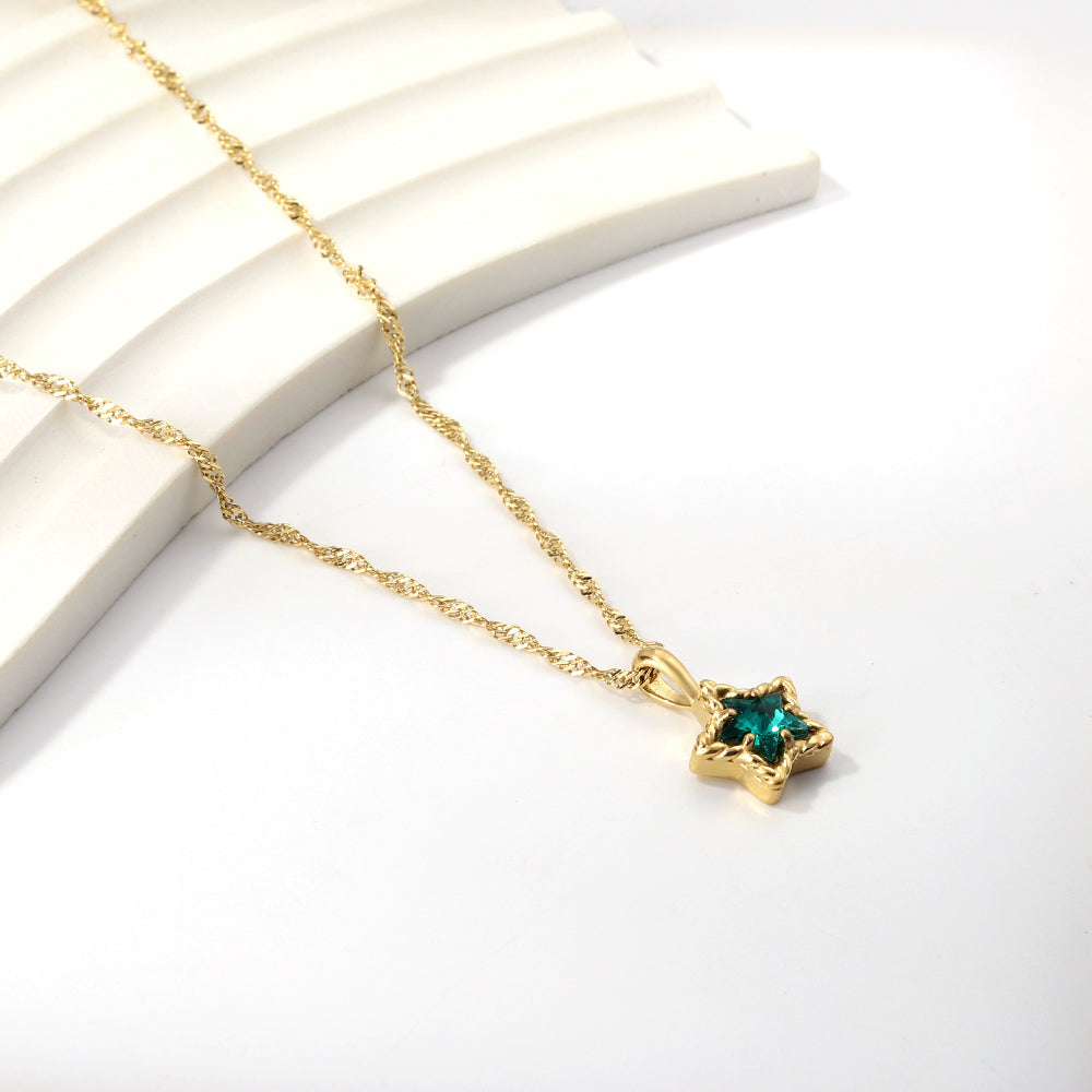 Green Star Pendant Necklace